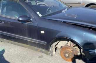 Vitre avant droit MERCEDES CLASSE CLK 208