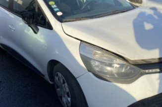 Vitre avant gauche RENAULT CLIO 4