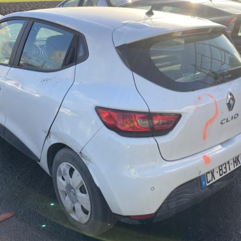 Vitre avant gauche RENAULT CLIO 4 Photo n°8