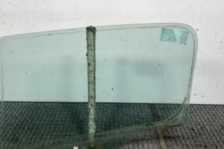 Vitre arriere droit PEUGEOT 307