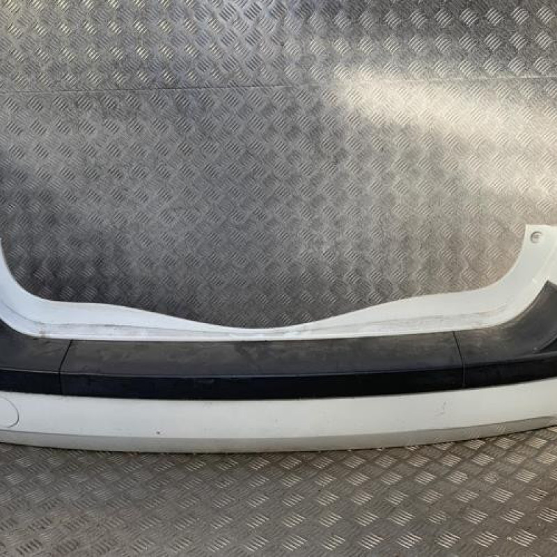 Pare choc arriere RENAULT GRAND MODUS Photo n°4