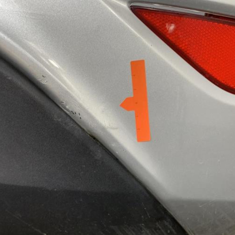 Pare choc arriere FORD FIESTA 6 Photo n°6