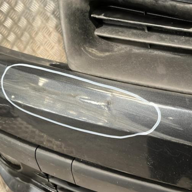 Pare choc avant RENAULT CLIO 3 Photo n°10