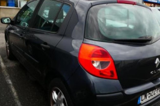 Pare choc avant RENAULT CLIO 3