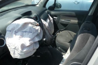 Pare choc arriere CITROEN C3 1