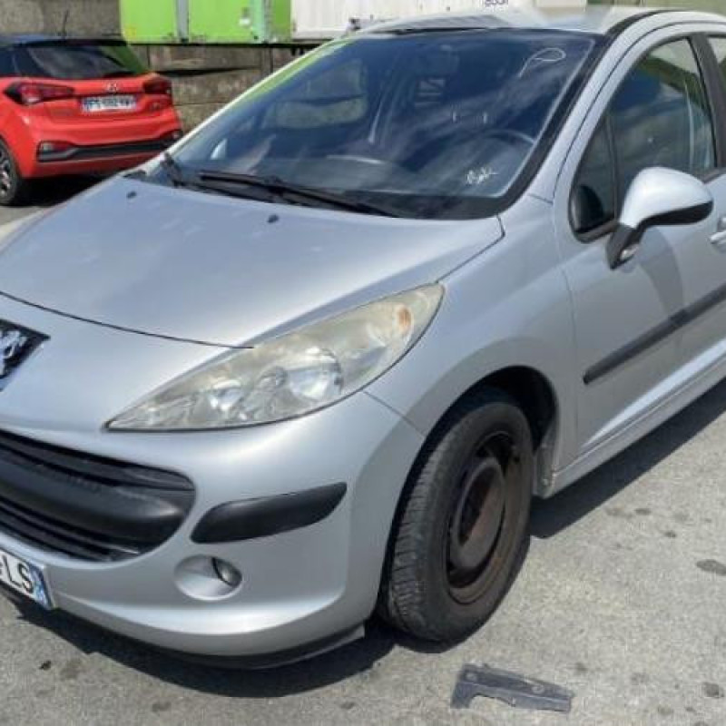 Pare choc avant PEUGEOT 207 Photo n°13