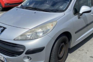 Pare choc avant PEUGEOT 207