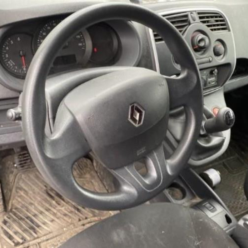Pare choc arriere RENAULT KANGOO 2 Photo n°19