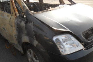 Renfort pare choc avant (traverse) OPEL MERIVA A