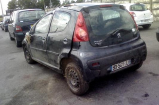 Lunette arriere PEUGEOT 107