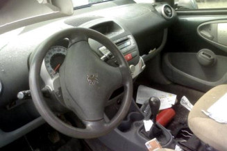 Lunette arriere PEUGEOT 107