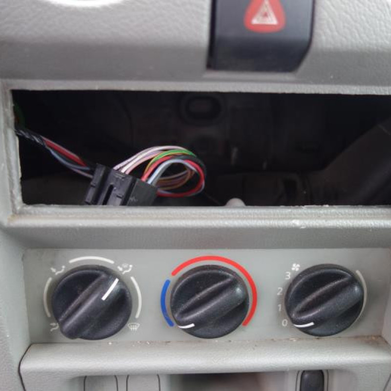 Renfort pare choc arriere (traverse) RENAULT KANGOO 1 Photo n°7