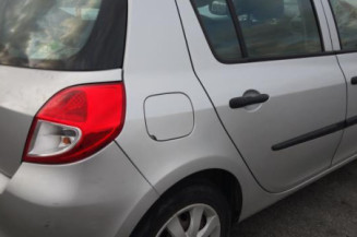 Renfort pare choc arriere (traverse) RENAULT CLIO 3