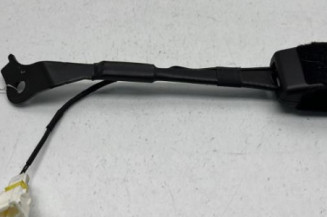 Attache ceinture avant gauche PEUGEOT 308 2 SW
