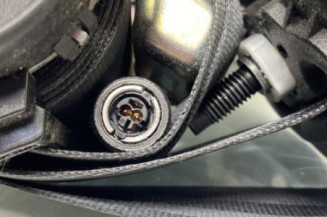 Pretensionneur de ceinture avant gauche PEUGEOT 308 2