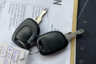 Aile avant gauche RENAULT CLIO 2