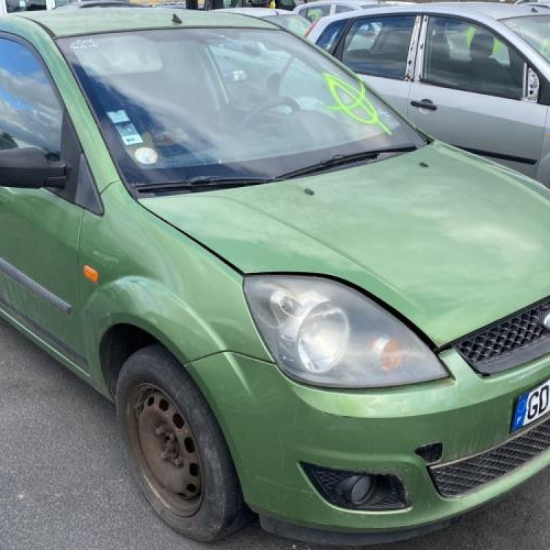 Aile avant droit FORD FIESTA 5 Photo n°6