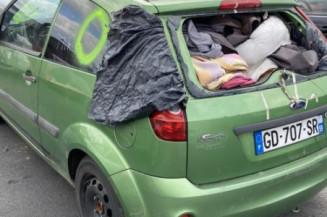 Aile avant droit FORD FIESTA 5