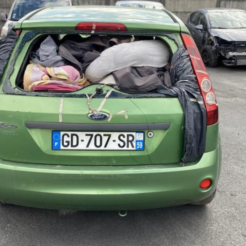 Aile avant droit FORD FIESTA 5 Photo n°9