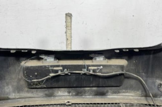 Pare choc arriere RENAULT CLIO 3