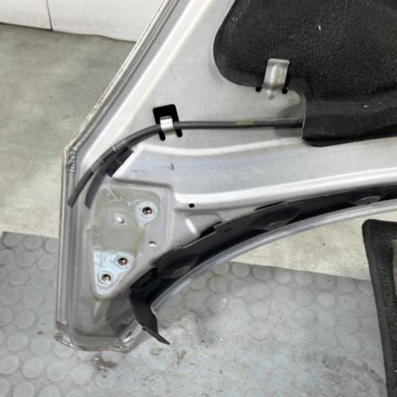 Capot RENAULT SCENIC 3 Photo n°7