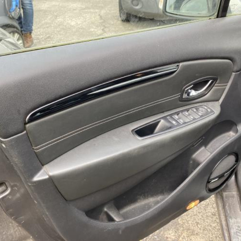 Capot RENAULT SCENIC 3 Photo n°19