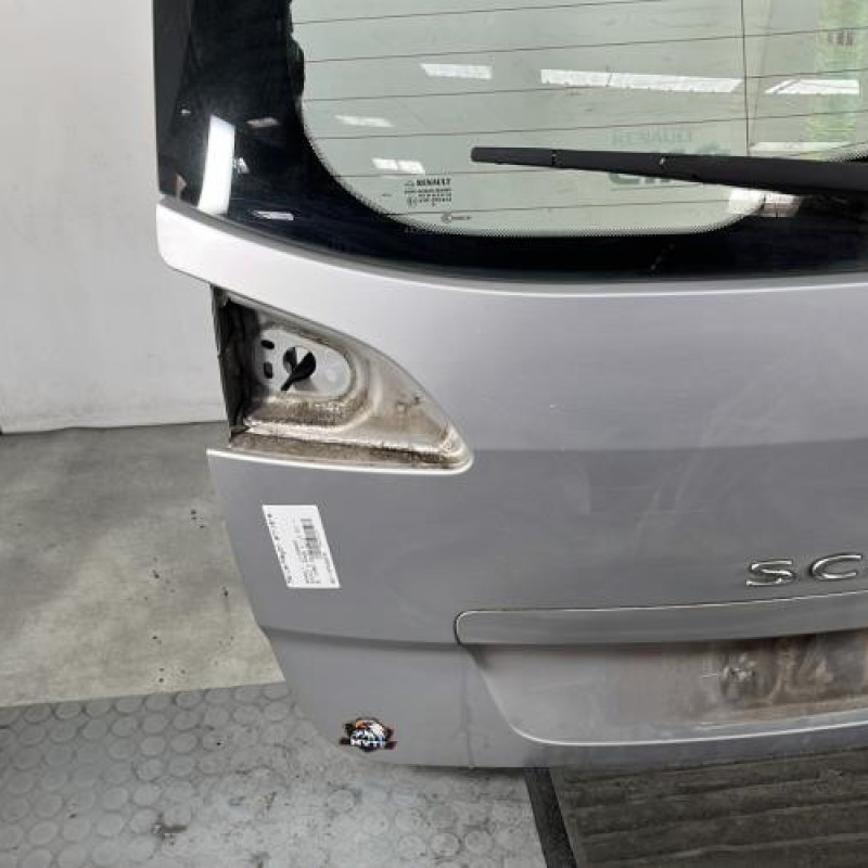 Malle/Hayon arriere RENAULT SCENIC 3 Photo n°5