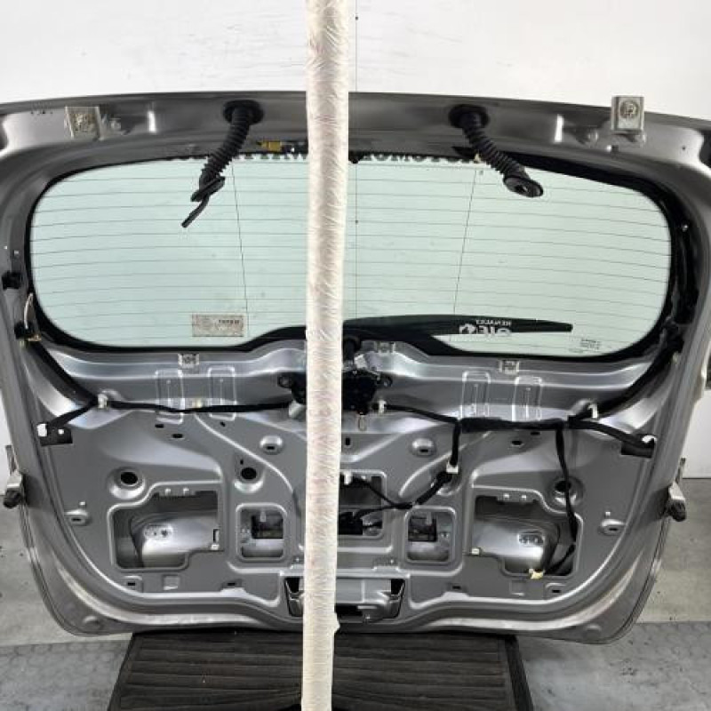 Malle/Hayon arriere RENAULT SCENIC 3 Photo n°10