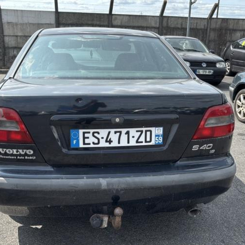 Moteur essuie glace avant VOLVO S 40 1 Photo n°10
