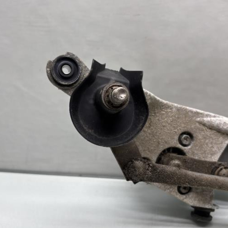 Moteur essuie glace avant TOYOTA YARIS 2 Photo n°4