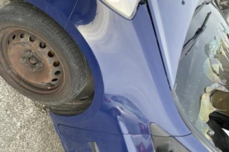 Pare choc arriere RENAULT CLIO 3