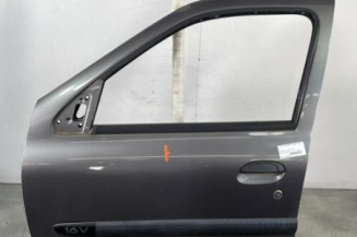 Porte avant gauche RENAULT CLIO 2 Photo n°1