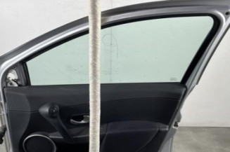 Porte avant droit RENAULT CLIO 3