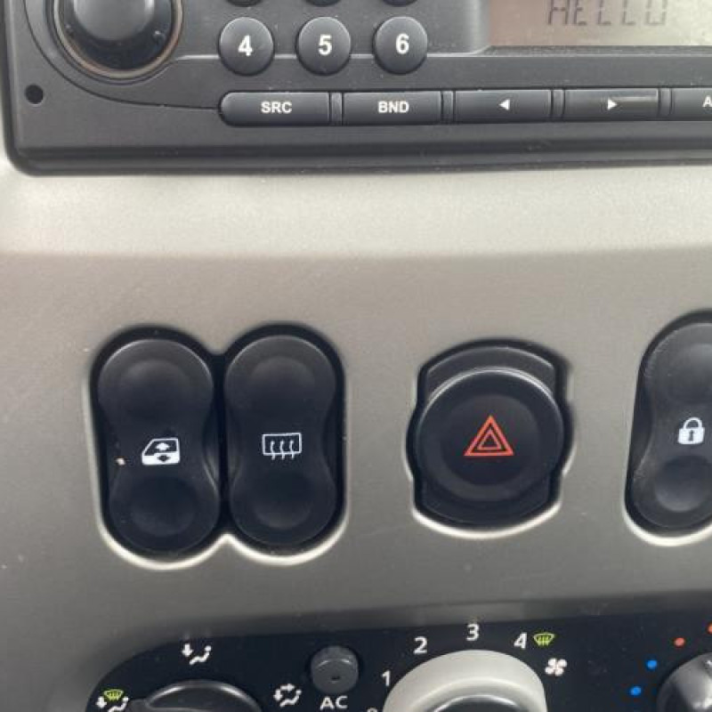 Debitmetre DACIA SANDERO 1 Photo n°18