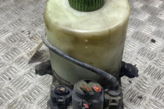 Pompe de direction SKODA FABIA 2