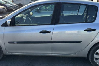 Vitre avant gauche RENAULT CLIO 3