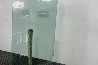 Vitre avant gauche FORD TRANSIT 5