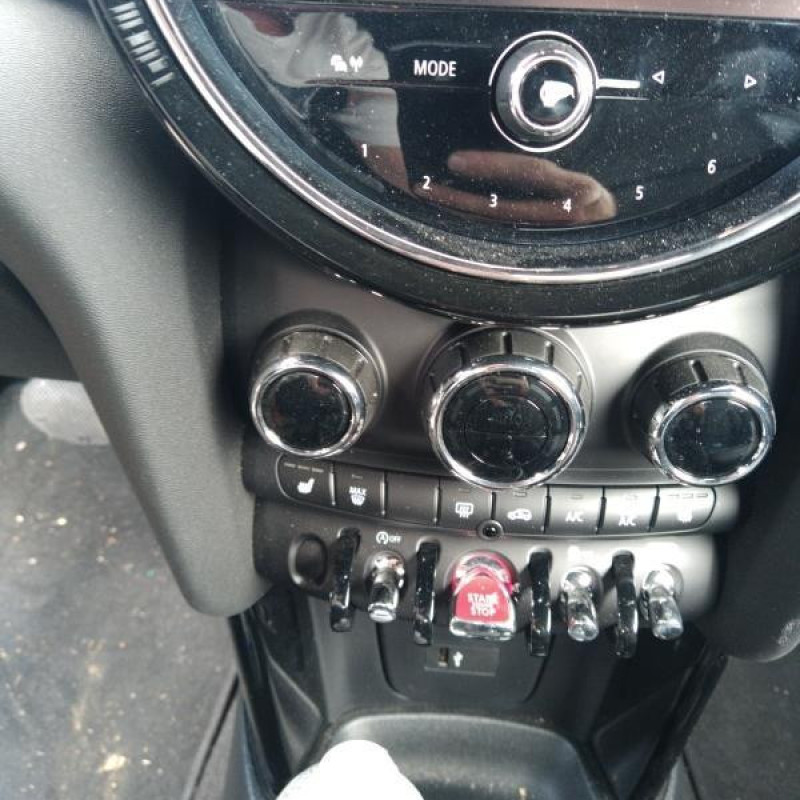 MINI MINI 3 F57 CABRIOLET 1.5i - 12V TURBO COOPER Photo n°8
