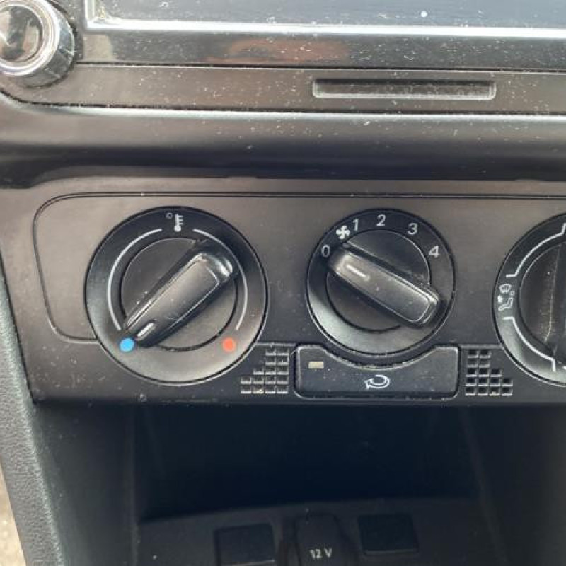 Antenne VOLKSWAGEN POLO 5 Photo n°20