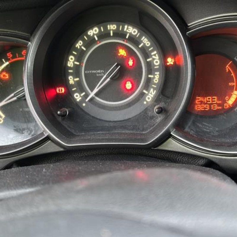 Moteur CITROEN C3 2 Photo n°20