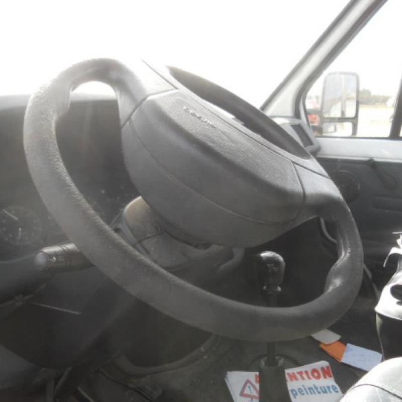Aile avant droit RENAULT TRAFIC 1 Photo n°6