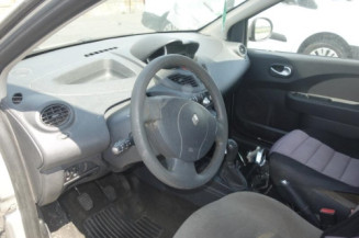 Renfort pare choc avant (traverse) RENAULT TWINGO 2