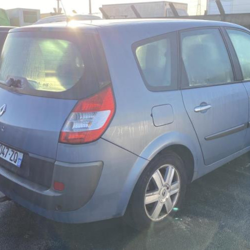 Aile avant droit RENAULT GRAND SCENIC 2 Photo n°14