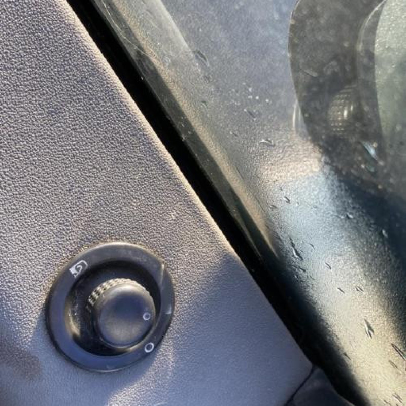 Aile avant droit RENAULT GRAND SCENIC 2 Photo n°15