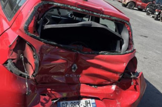 Aile avant droit RENAULT CLIO 3