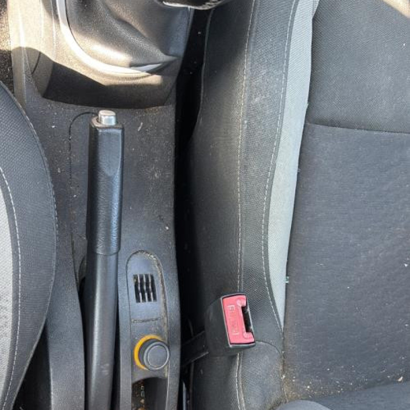 Aile avant droit RENAULT CLIO 3 Photo n°17