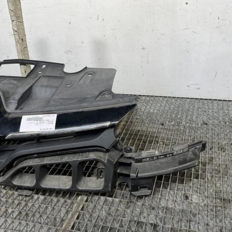 Calandre RENAULT MEGANE 3 Photo n°3