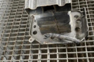 Renfort pare choc avant (traverse) FORD FIESTA 6