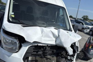 Pare choc arriere FORD TRANSIT 5