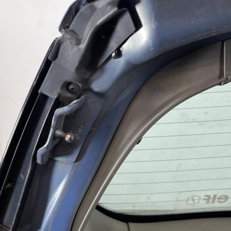 Malle/Hayon arriere RENAULT GRAND SCENIC 2 Photo n°9